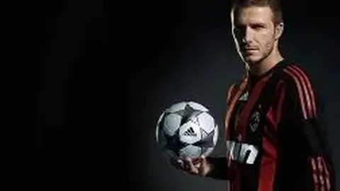 《艾纳维梦幻开局，罗马处子球成惊喜；全神贯注备战那不勒斯榜首对决》