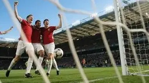 蓉城足球风云再起：周定洋续约遇阻，三大中超巨头暗中角力，海港非唯一劲敌！